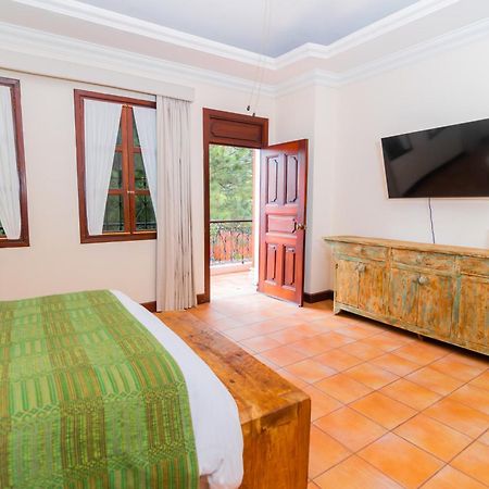 Bed and Breakfast Santa Margarita Антигуа-Гватемала Экстерьер фото