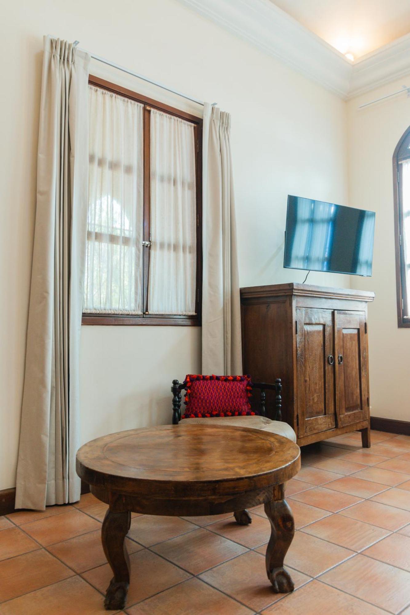 Bed and Breakfast Santa Margarita Антигуа-Гватемала Экстерьер фото